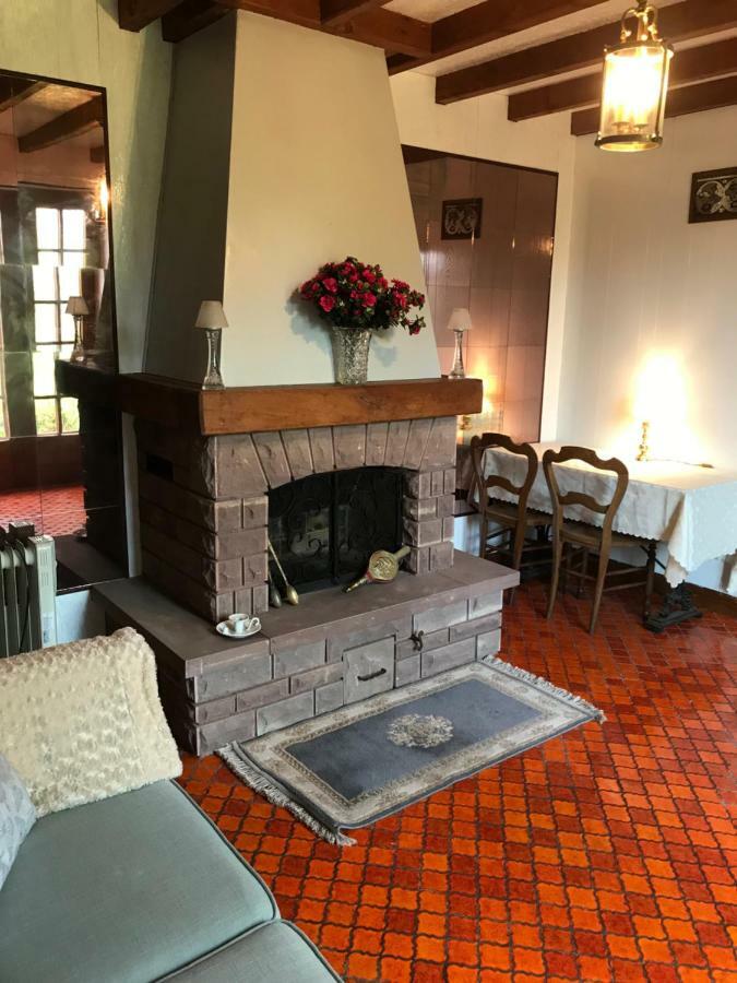 May'S Cottage Availles-Limouzine Exterior photo